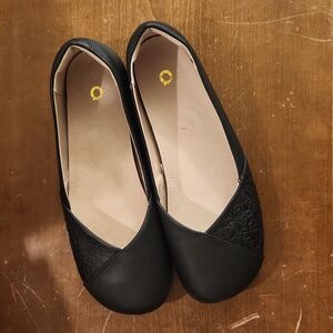 XERO SHOES PHOENIX LEATHER Dressy Flat